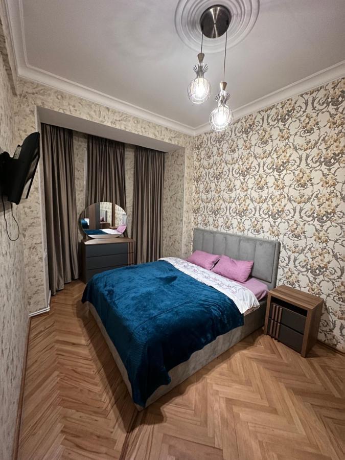 4 Bedroom Suite Apartment Ln Tbilisi City ภายนอก รูปภาพ