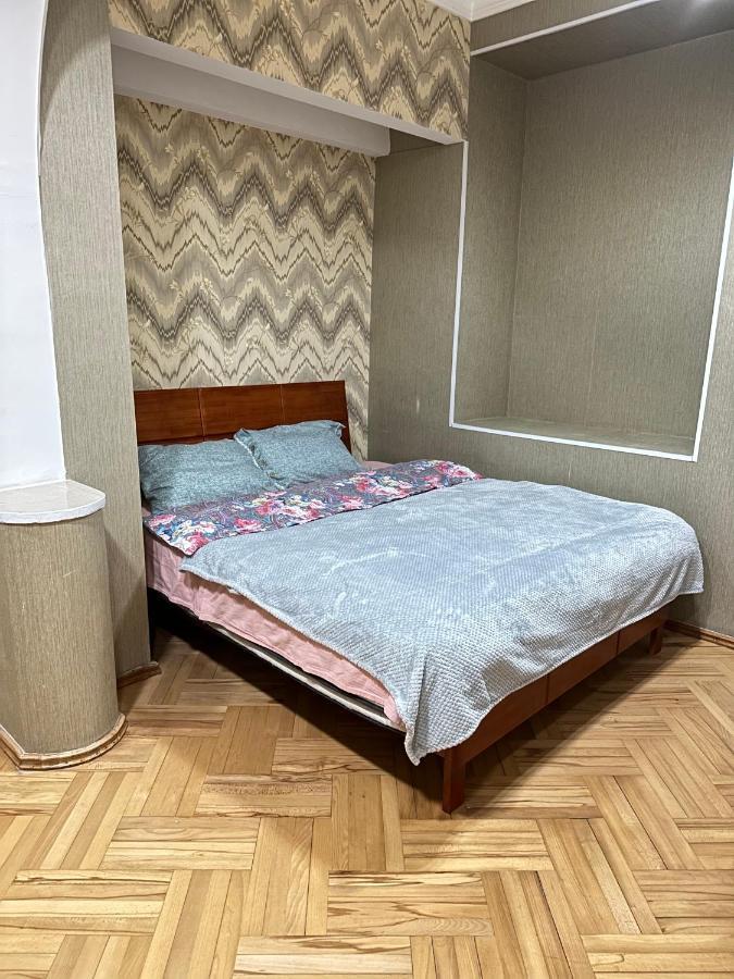 4 Bedroom Suite Apartment Ln Tbilisi City ภายนอก รูปภาพ