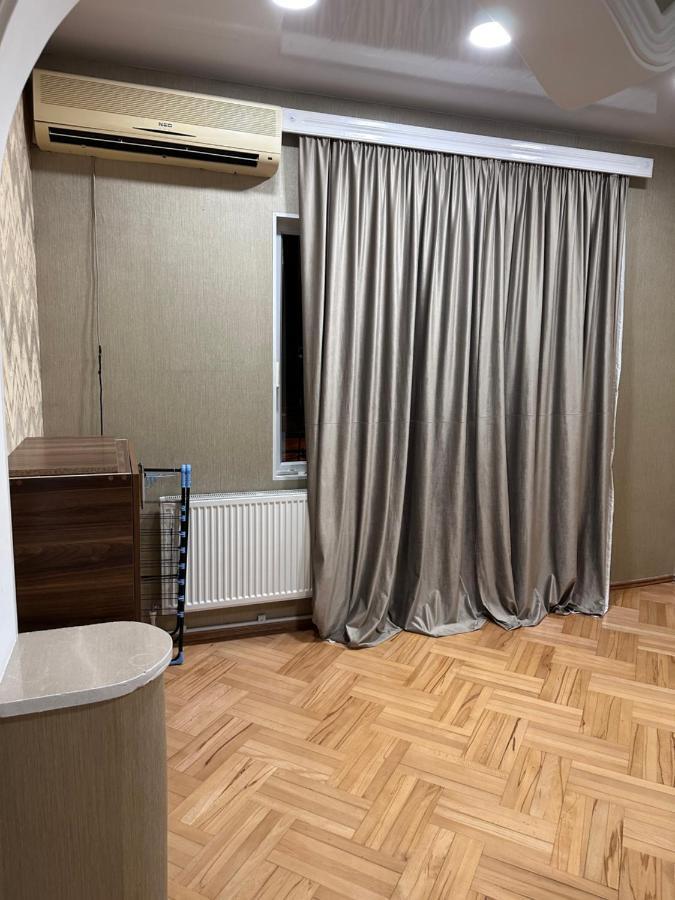 4 Bedroom Suite Apartment Ln Tbilisi City ภายนอก รูปภาพ